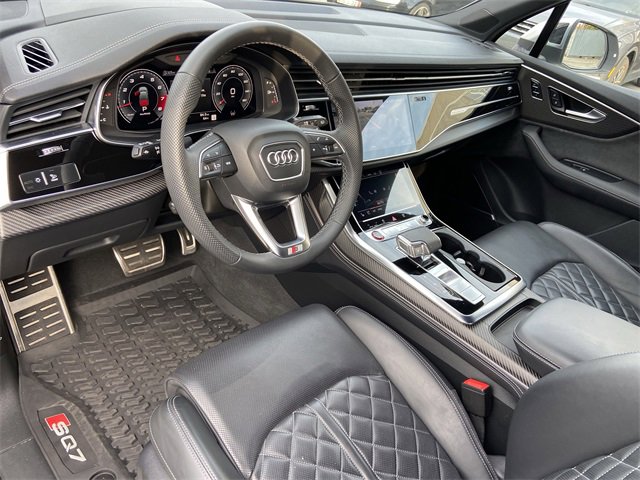 Used 2025 Audi SQ7 Prestige w/ Prestige Package image 23