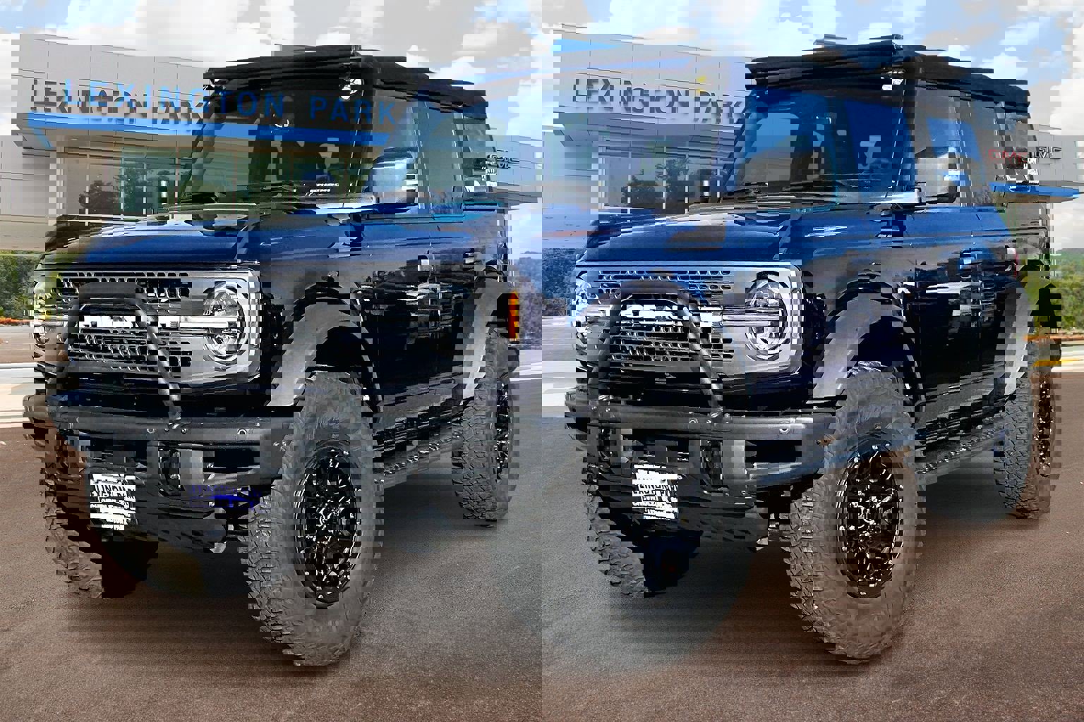 Used 2021 Ford Bronco Badlands image 12