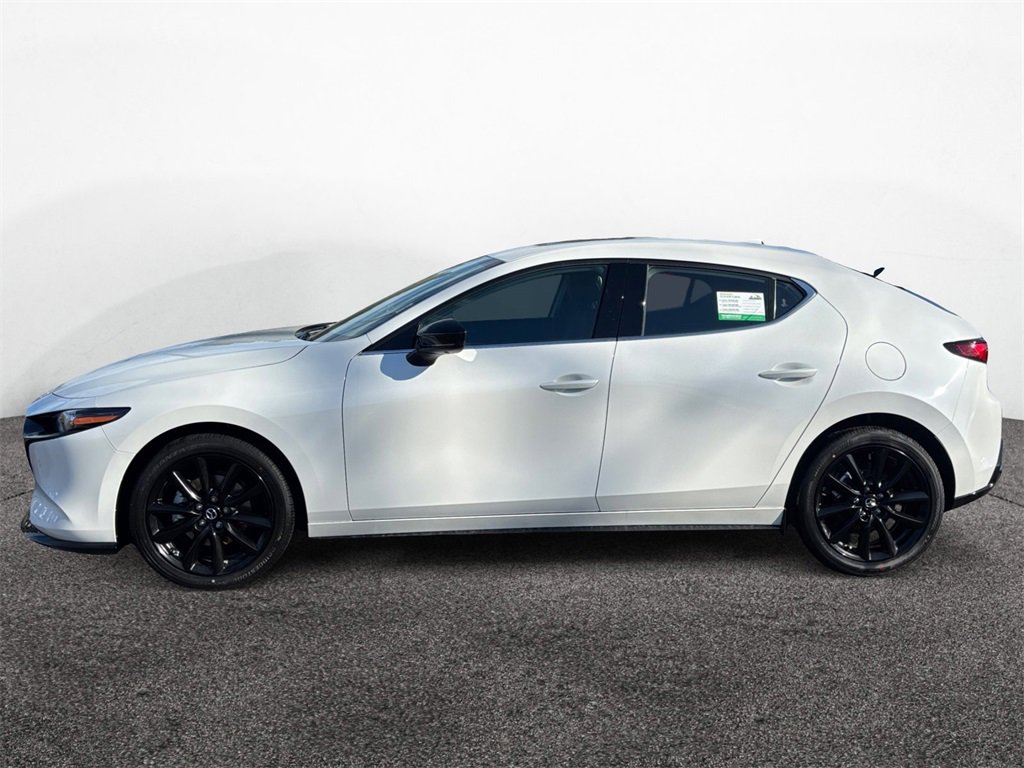 New 2026 MAZDA MAZDA3 Hatchback w/Premium Plus Pkg image 2