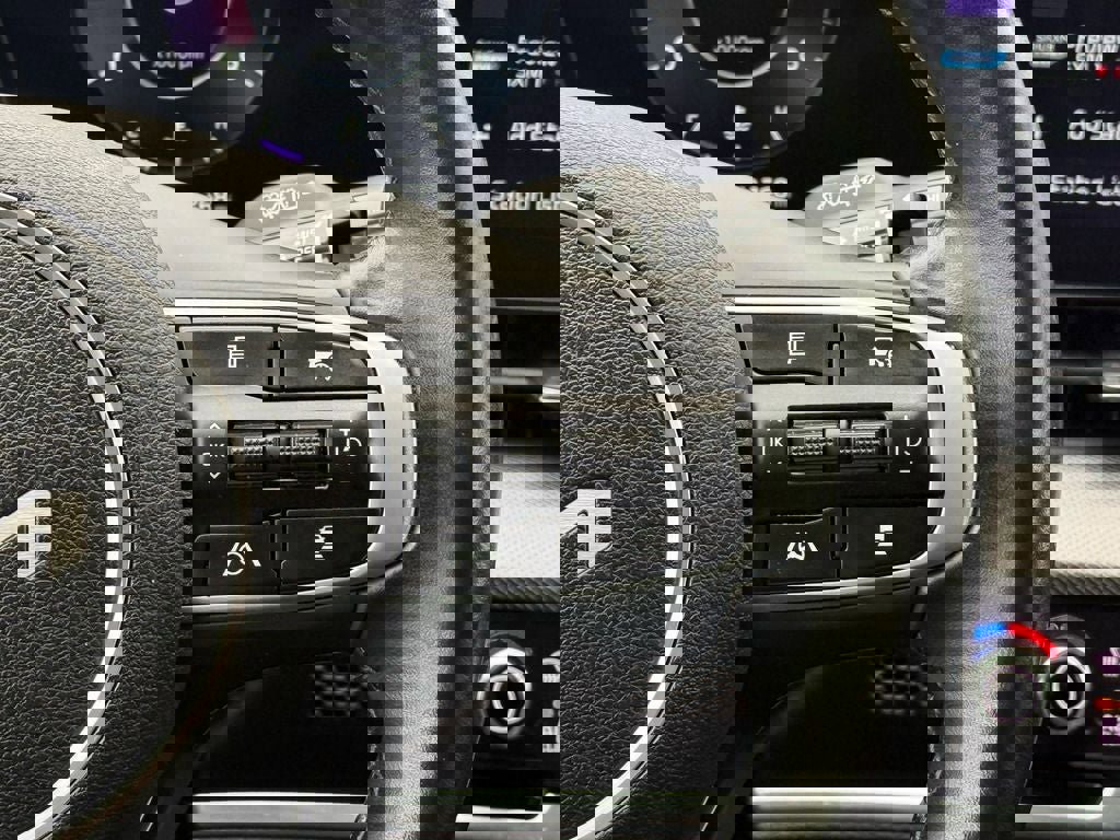 Used 2023 Kia Sportage SX image 20