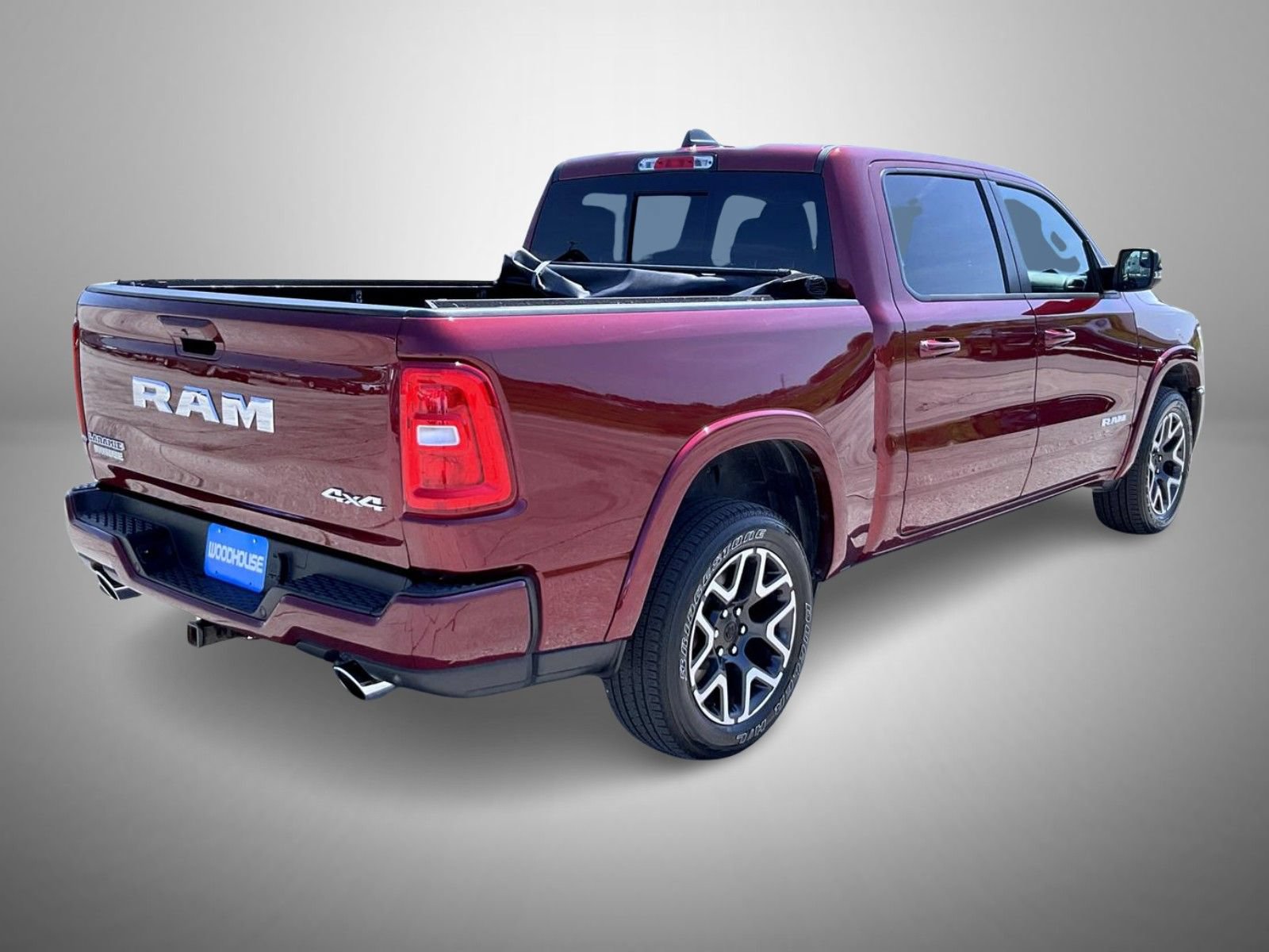 Used 2025 RAM 1500 Laramie w/ Sport Appearance Package AWD/4WD image 5