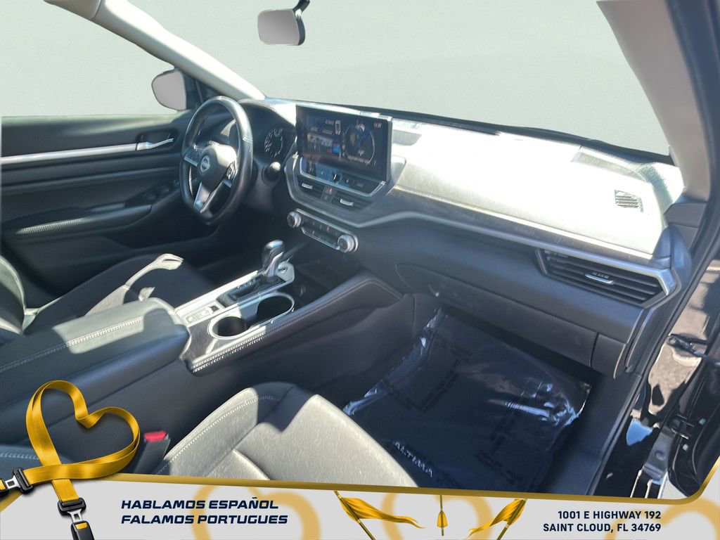 Used 2023 Nissan Altima 2.5 SV w/ SV Premium Package image 25