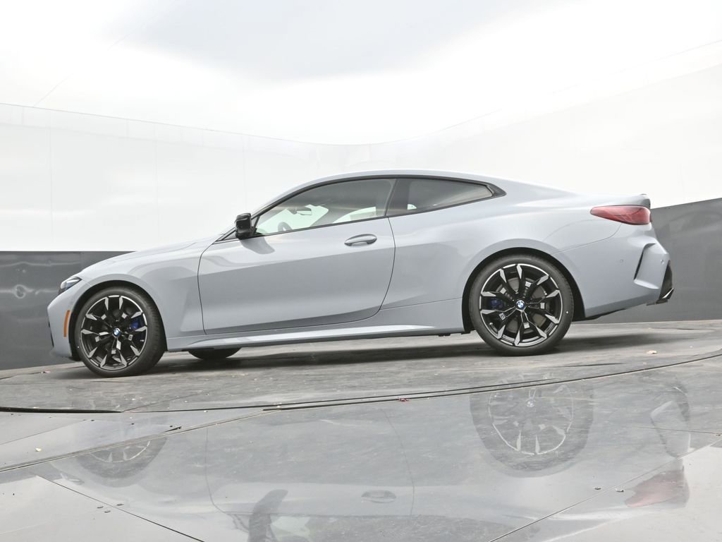 New 2026 BMW M440i Coupe RWD image 37
