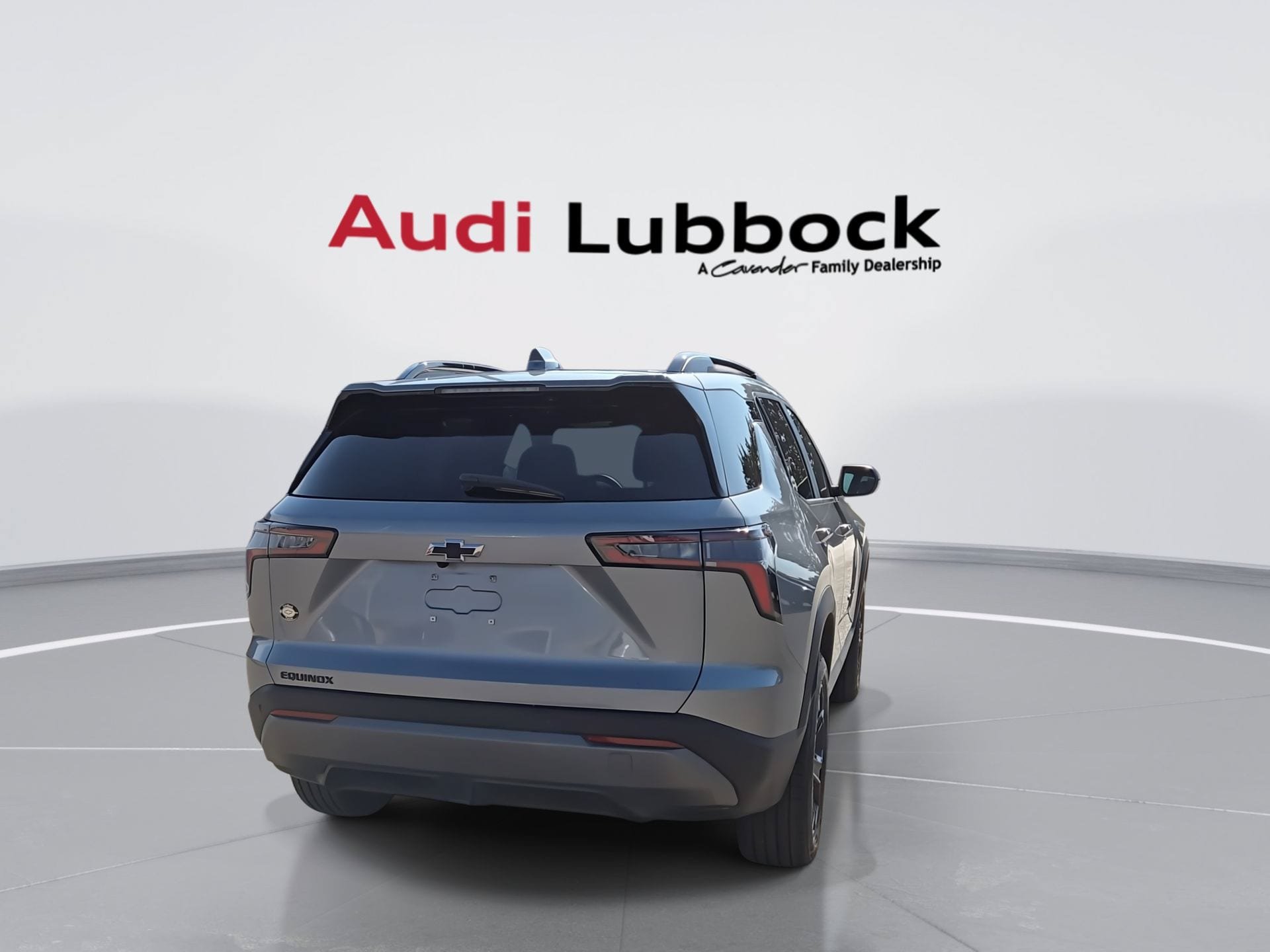 Used 2026 Chevrolet Equinox LT w/ Convenience Package II FWD image 7