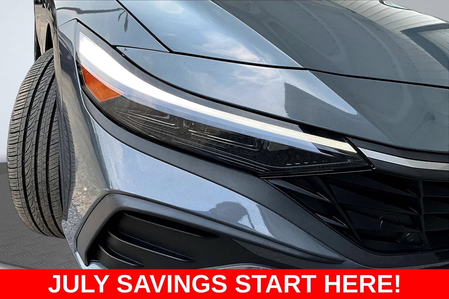 Used 2025 Hyundai Elantra Sport FWD image 35