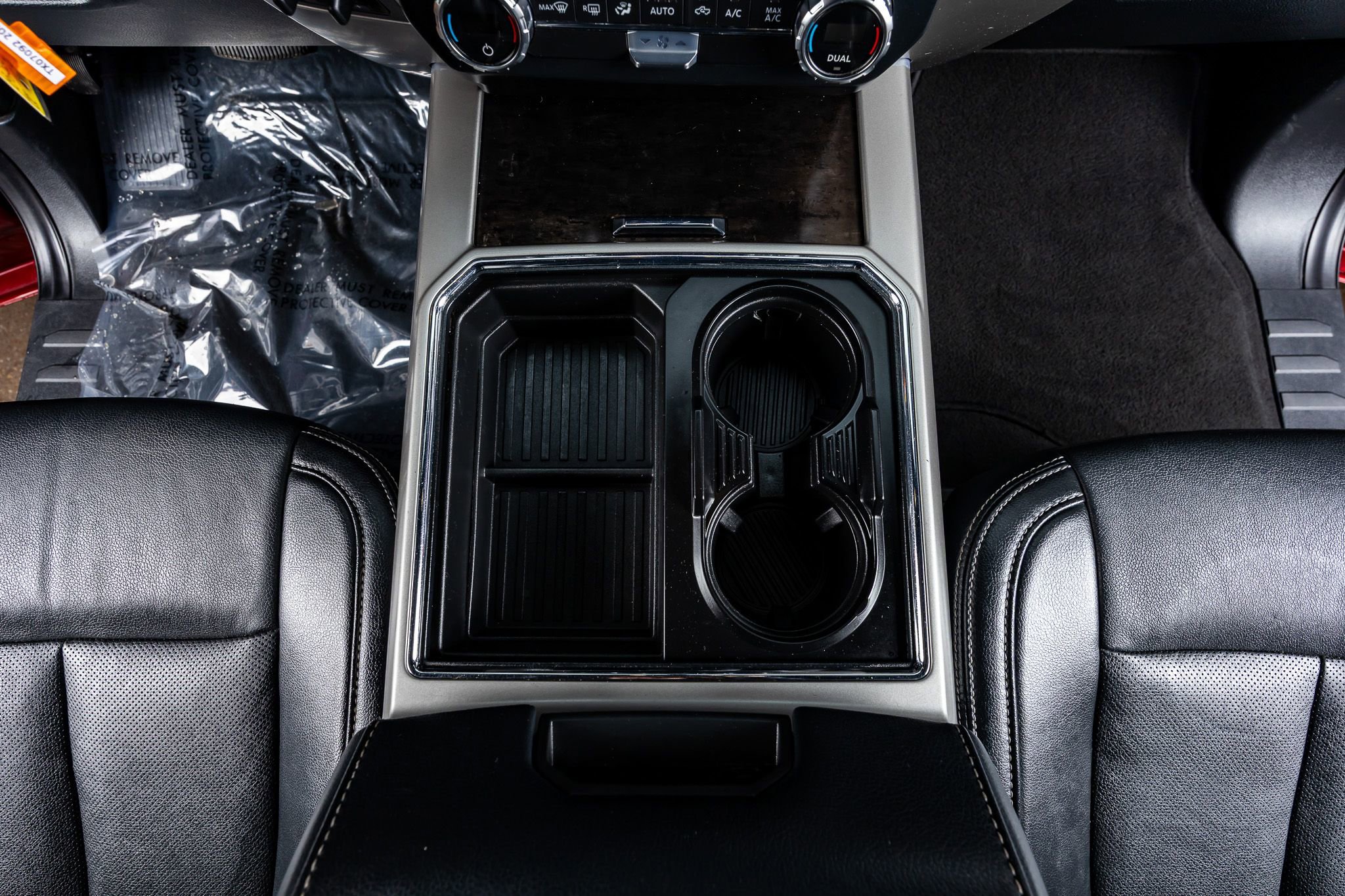 Used 2022 Ford F250 Lariat w/ Black Appearance Package image 27