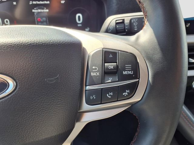 Used 2025 Ford Explorer Active w/ Active Comfort Package RWD image 27