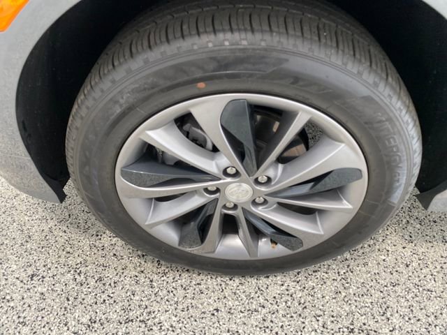 Used 2020 Buick Encore GX Essence w/ Experience Buick Package image 18