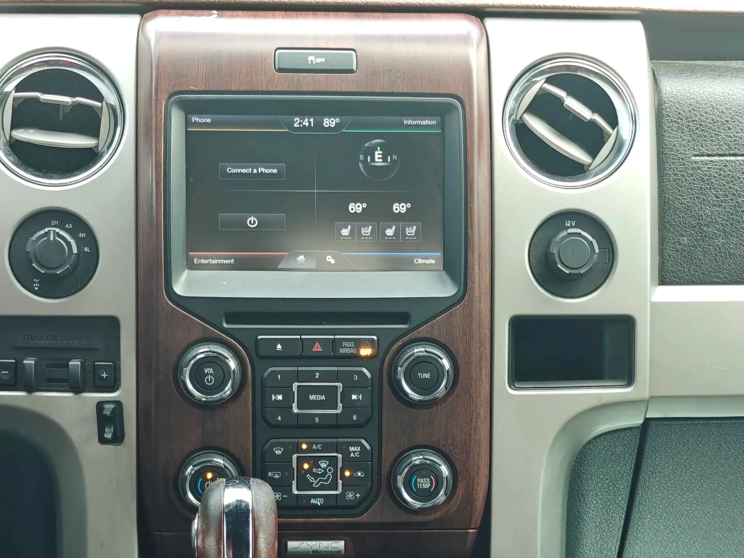 Used 2014 Ford F150 King Ranch AWD/4WD image 23