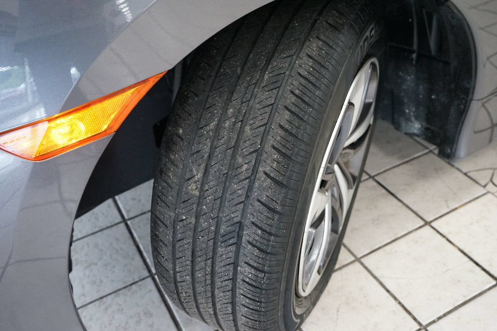 Used 2019 Honda Civic LX image 43