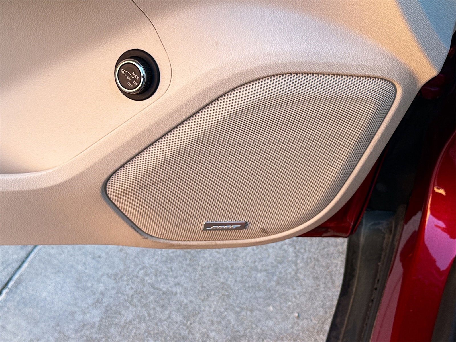 Used 2022 GMC Acadia Denali w/ Denali Ultimate Package image 18