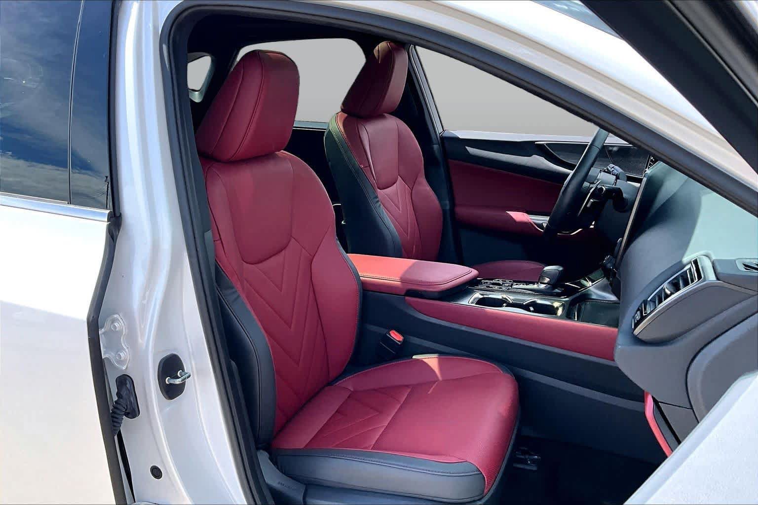 Certified 2025 Lexus NX 350 AWD w/ Accessory Package (K3) image 9