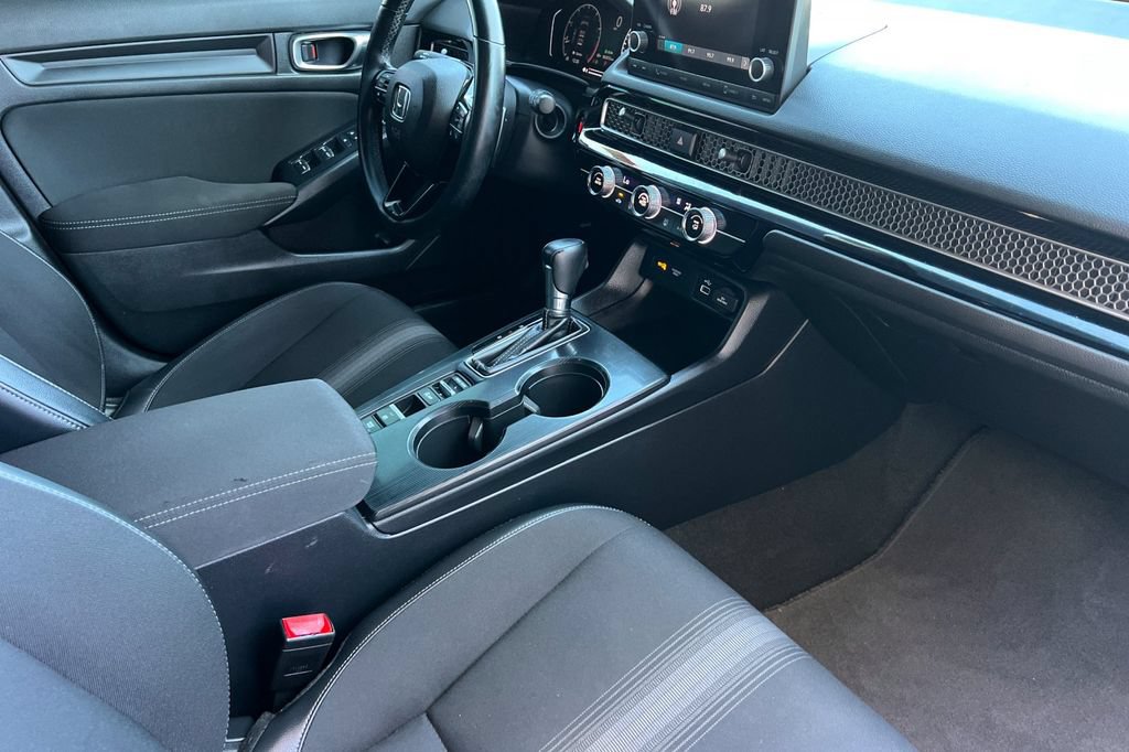 Used 2023 Honda Civic Sport image 17