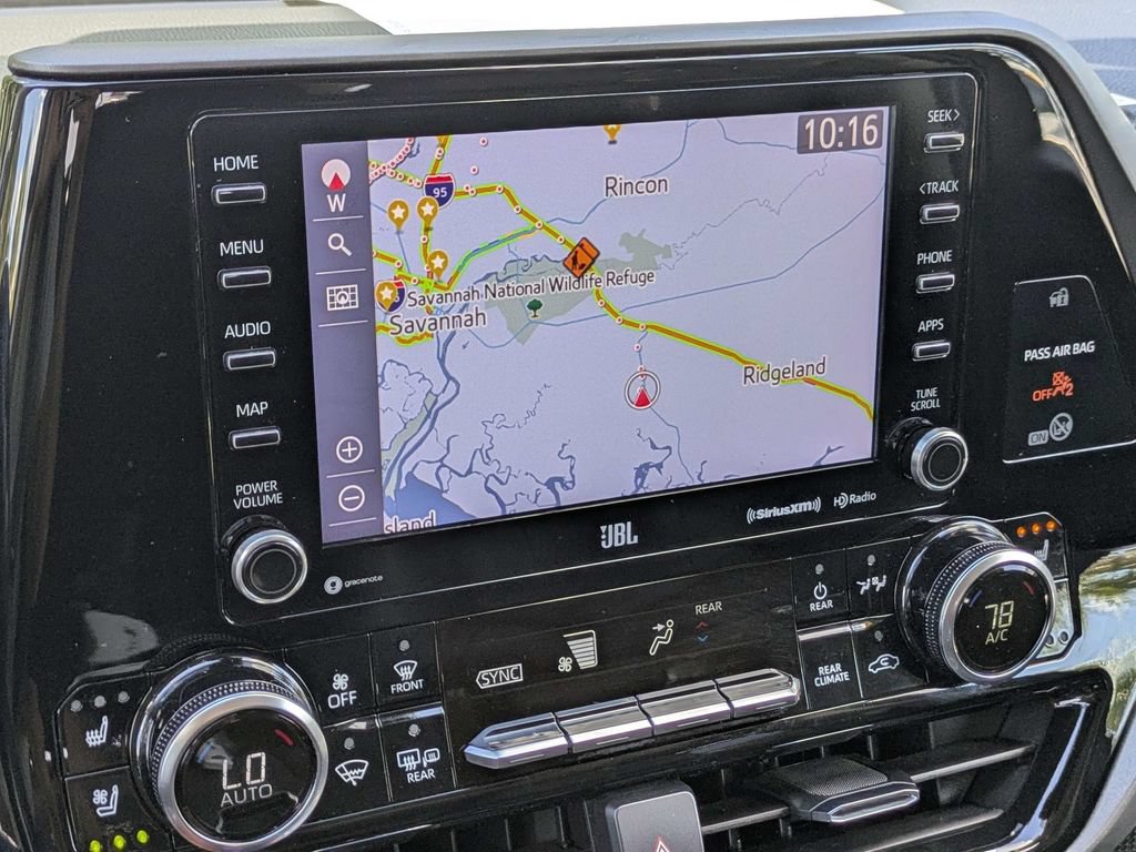 Used 2021 Toyota Highlander Limited FWD image 24