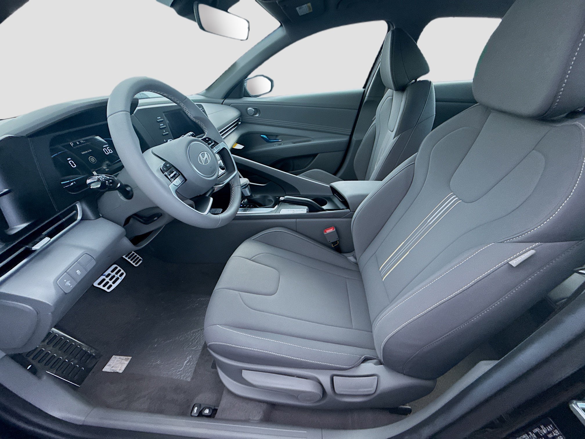 New 2026 Hyundai Elantra Sport FWD image 14