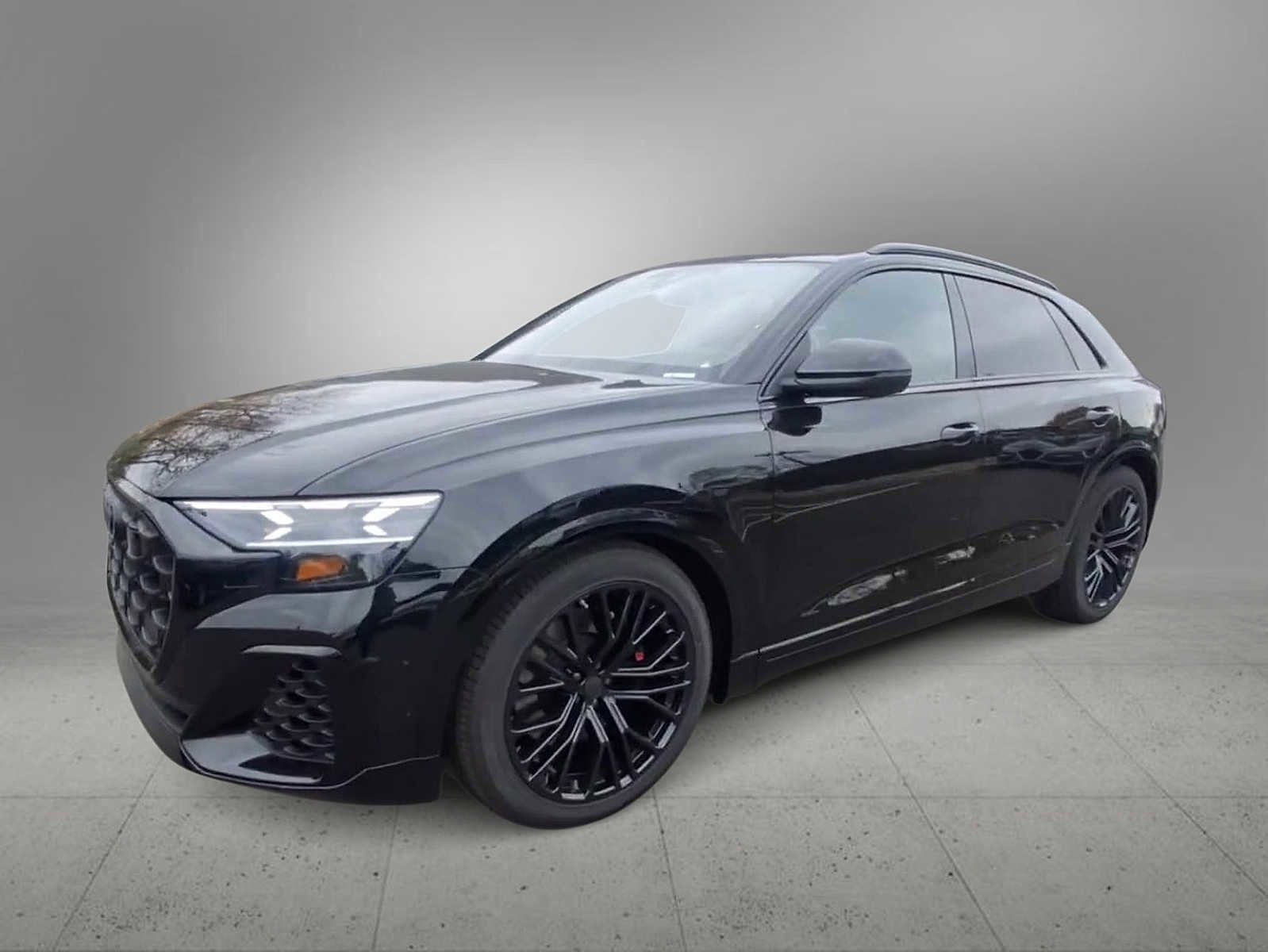 New 2026 Audi SQ8 Prestige image 4