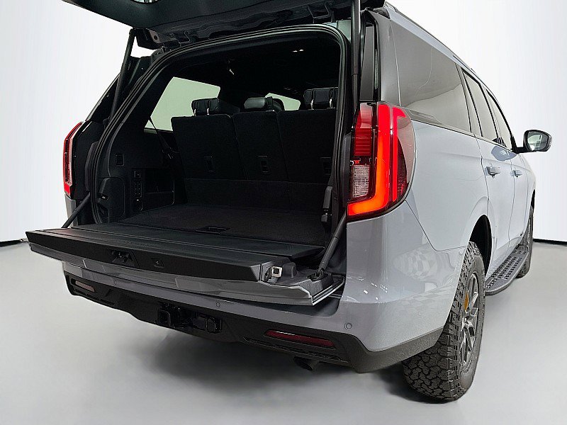 New 2026 Ford Expedition Tremor image 25