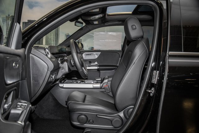 Certified 2022 Mercedes-Benz GLB 250 GLB 250 image 21