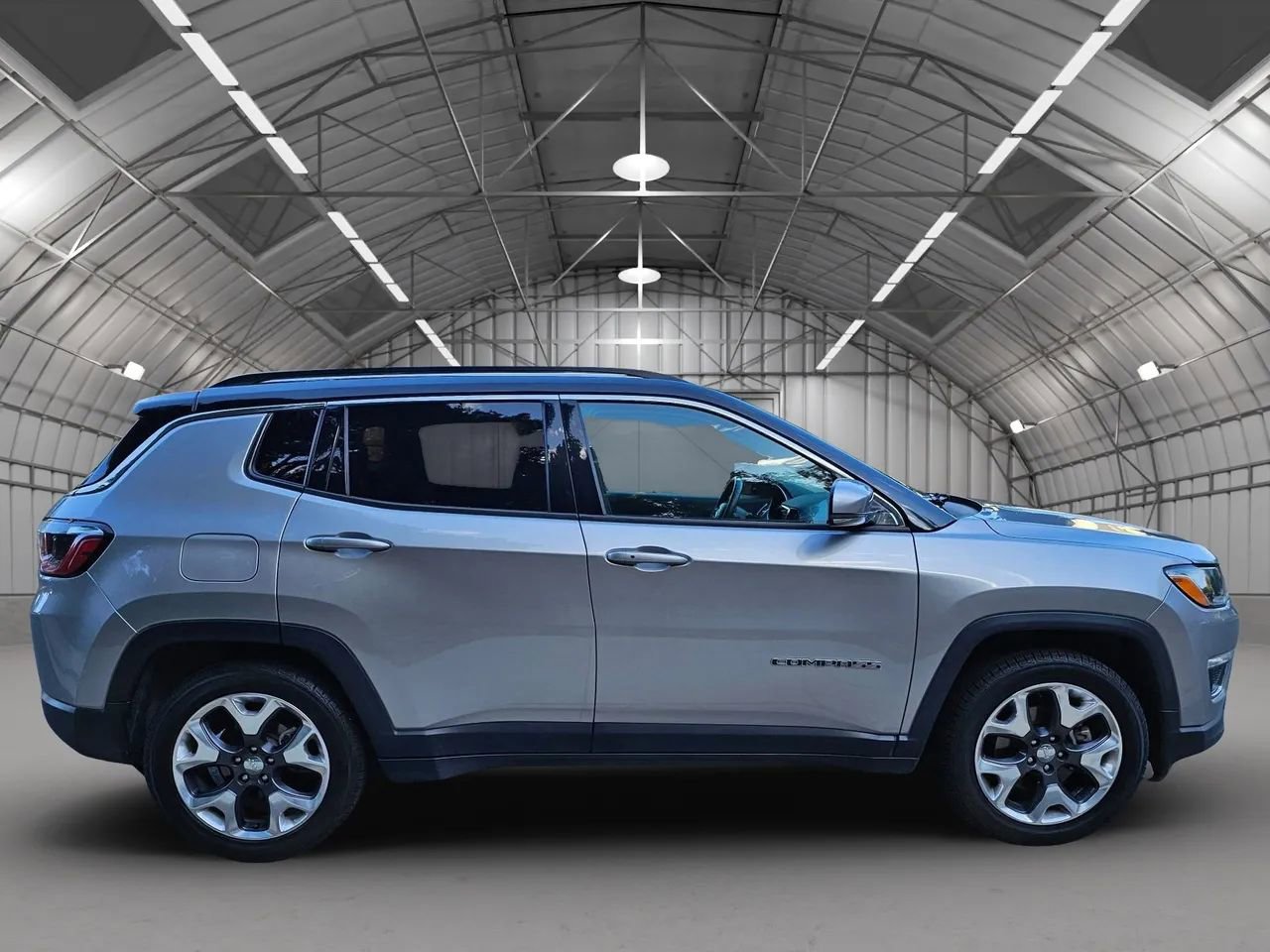 Used 2019 Jeep Compass Limited image 11