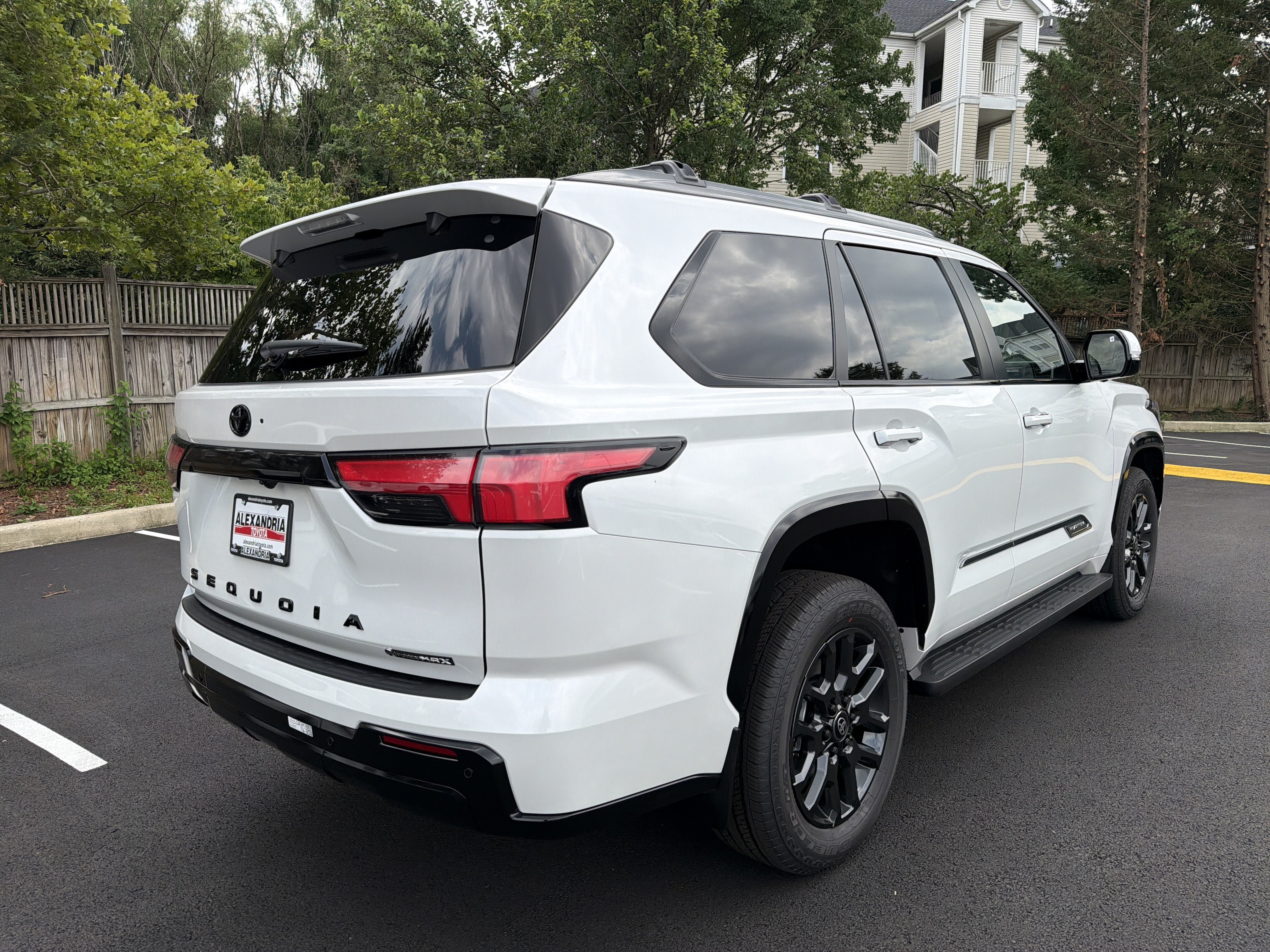 New 2026 Toyota Sequoia Platinum AWD/4WD image 4