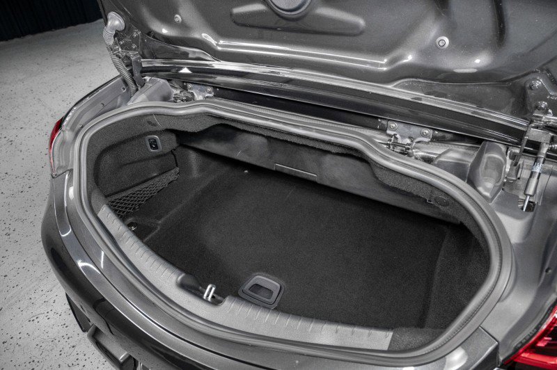 Used 2025 Mercedes-Benz CLE 300 4MATIC Cabriolet image 10