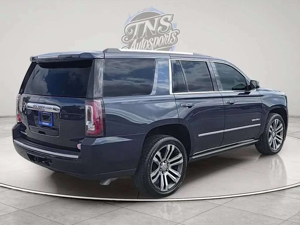 Used 2017 GMC Yukon Denali w/ Open Road Package AWD/4WD image 7
