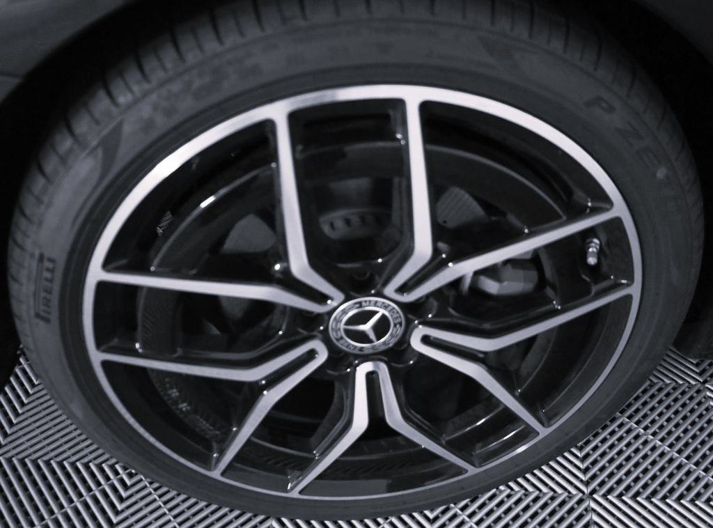 Certified 2026 Mercedes-Benz C 300 4MATIC Sedan image 7