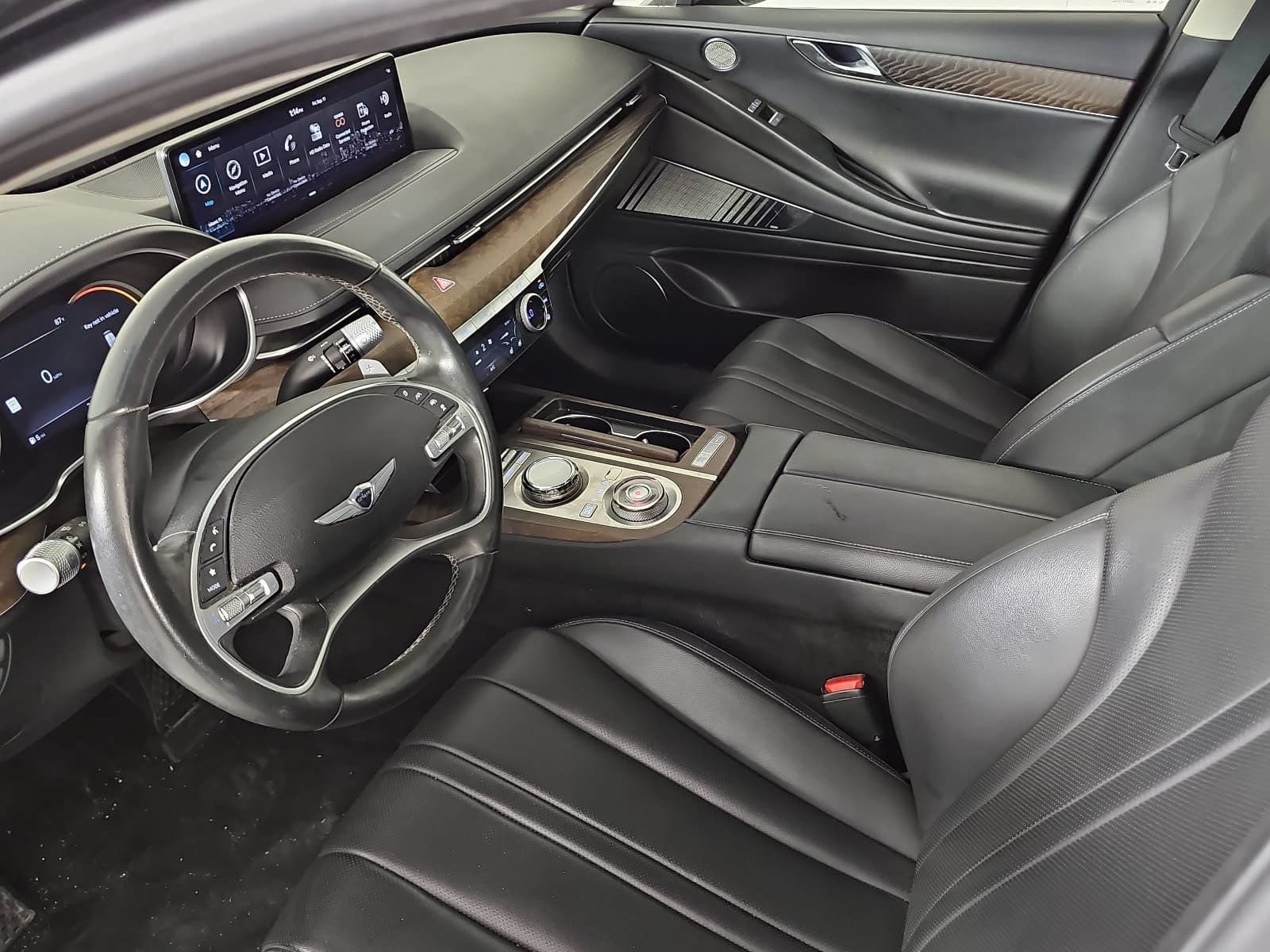 Used 2023 Genesis G80 2.5T w/ Advanced Package RWD image 16