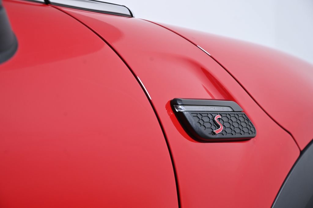 Used 2023 MINI Cooper S image 8