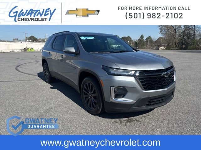Used 2023 Chevrolet Traverse RS w/ LPO, Floor Liner Package FWD video 3