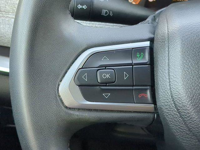 Certified 2023 Jeep Compass Latitude image 29