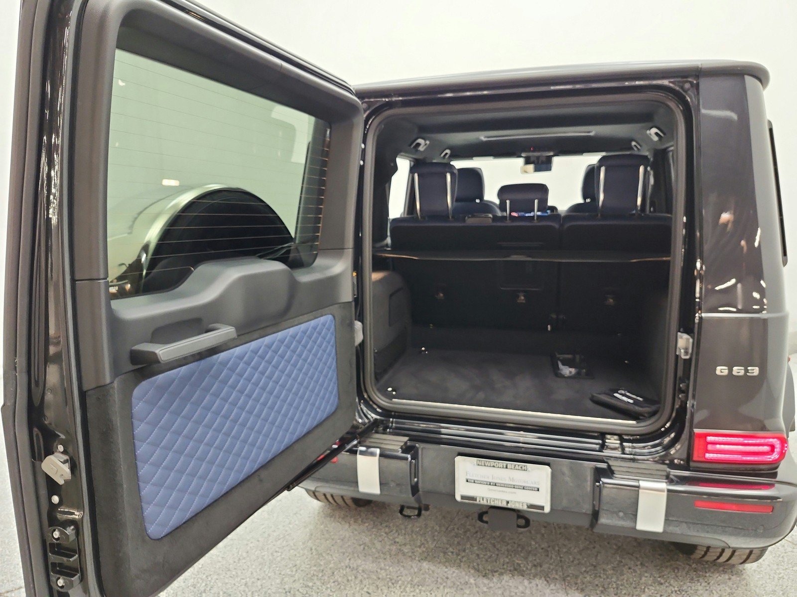 Certified 2024 Mercedes-Benz G 63 AMG 4MATIC image 19