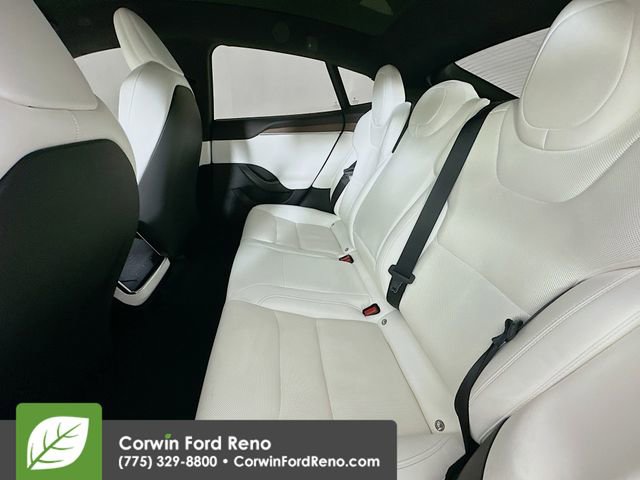 Used 2022 Tesla Model S image 25