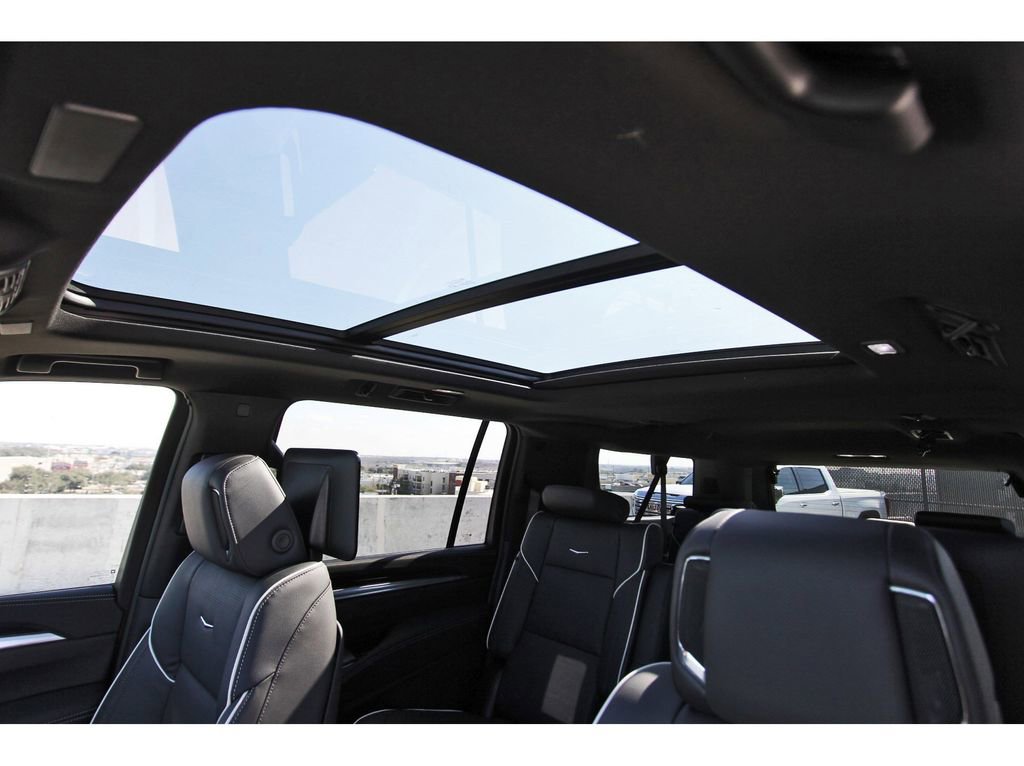 New 2026 Cadillac Escalade ESV Sport w/ Touring Package image 24