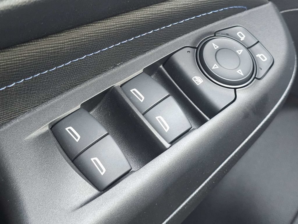 Used 2025 Buick Envista Sport Touring w/ Convenience I Package FWD image 24