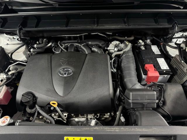 Used 2020 Toyota Highlander XLE image 13