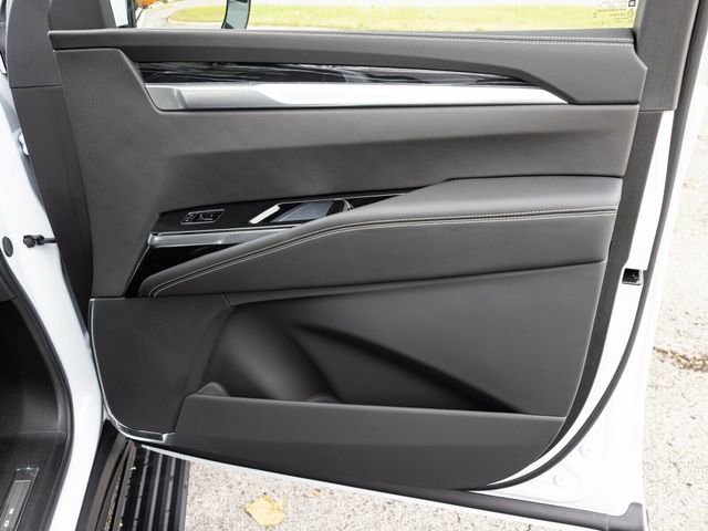 Used 2026 Cadillac Escalade ESV Sport w/ Touring Package image 74