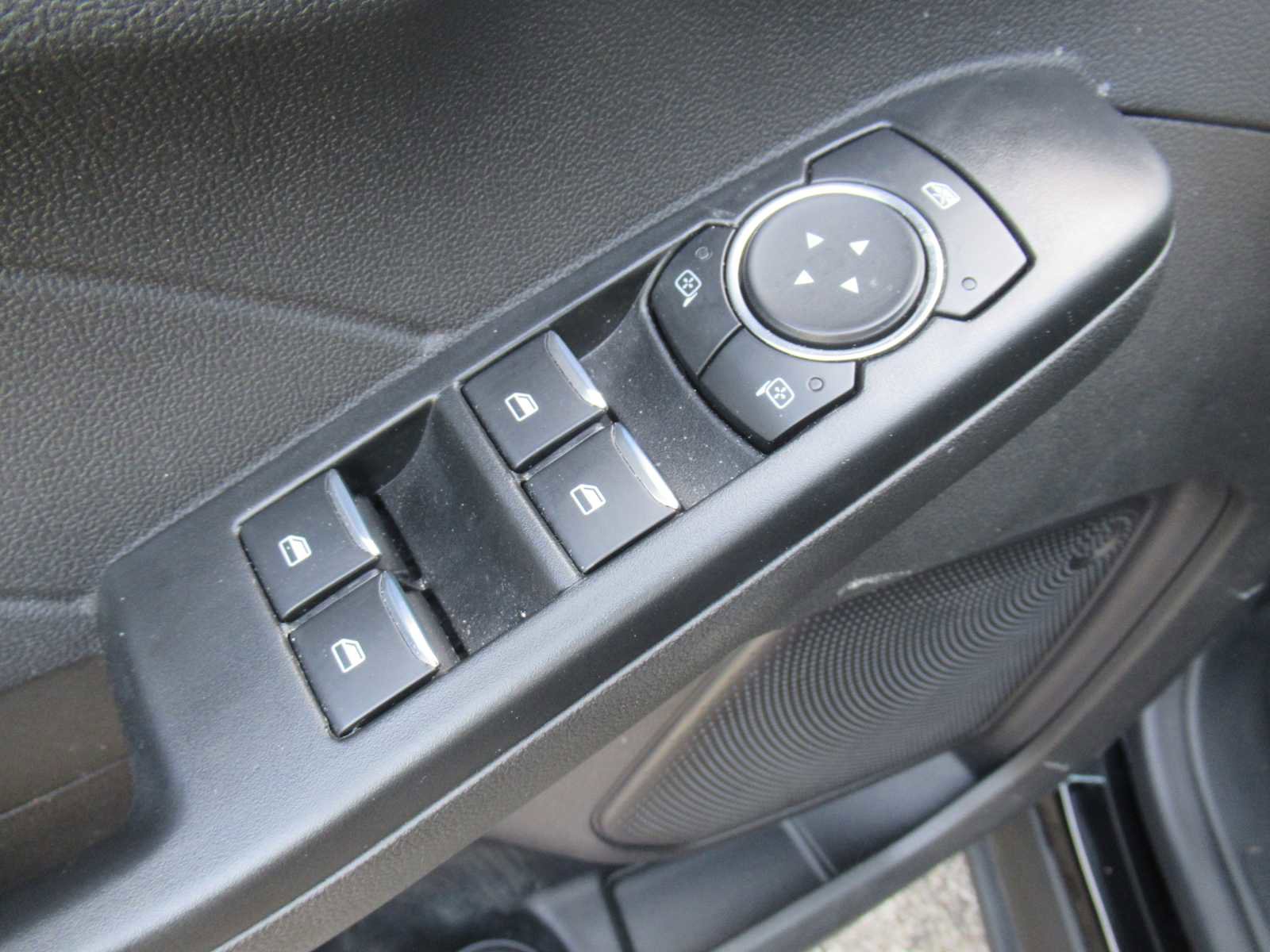 Used 2024 Ford Escape Active image 17