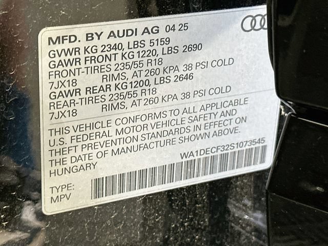 Used 2025 Audi Q3 2.0T Premium w/ Convenience Package AWD/4WD image 29