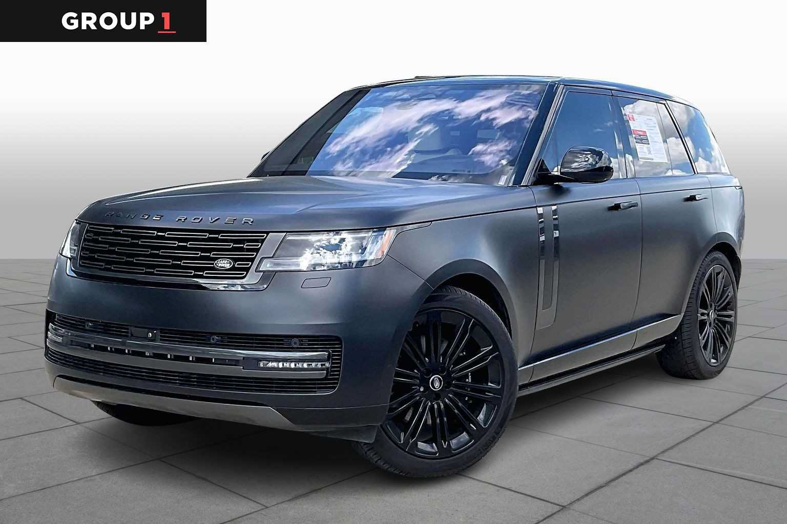 Used 2023 Land Rover Range Rover SE AWD/4WD image 1
