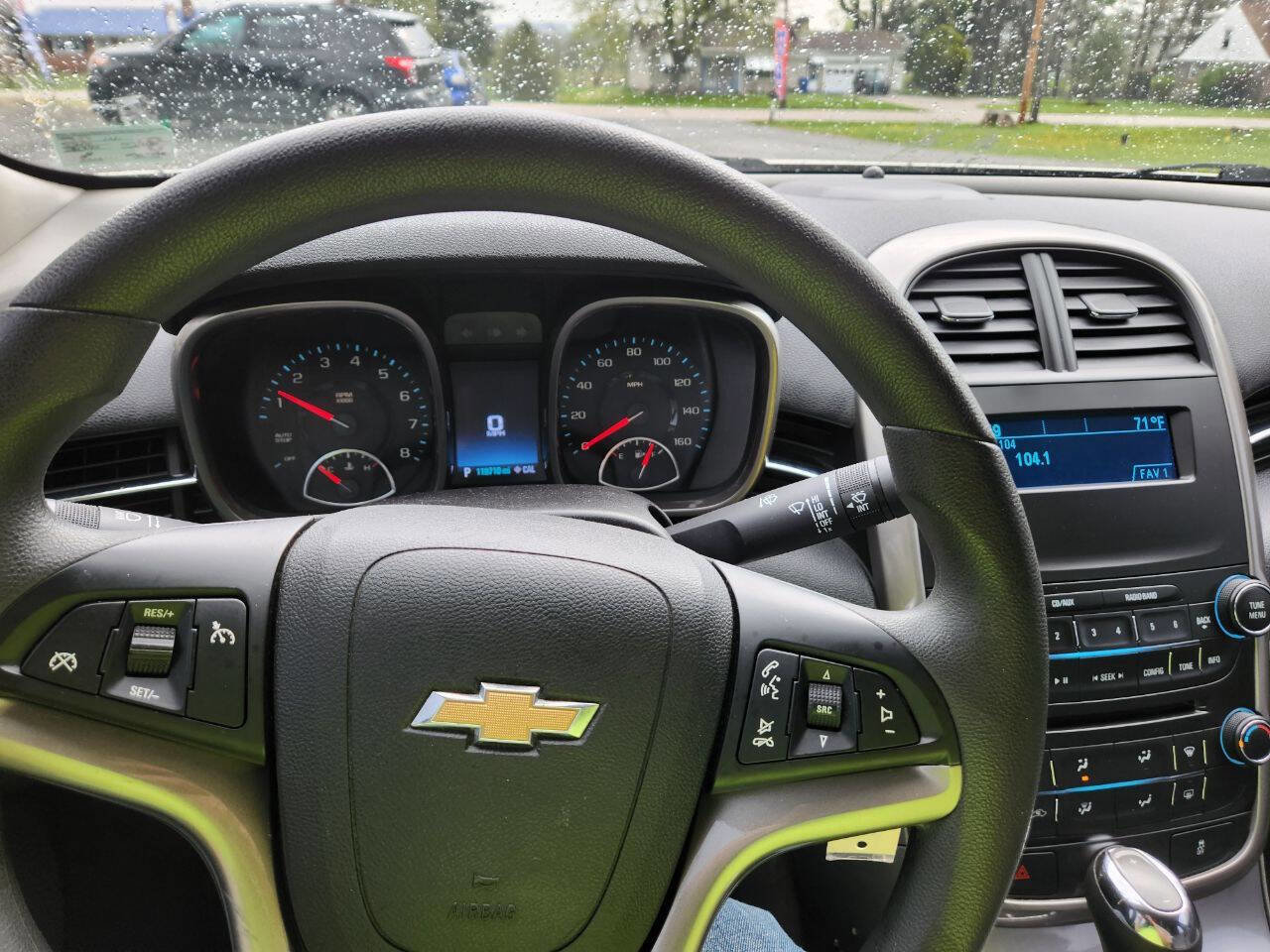 Used 2015 Chevrolet Malibu LS FWD image 11