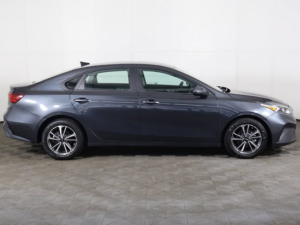 Used 2023 Kia Forte LXS FWD image 16