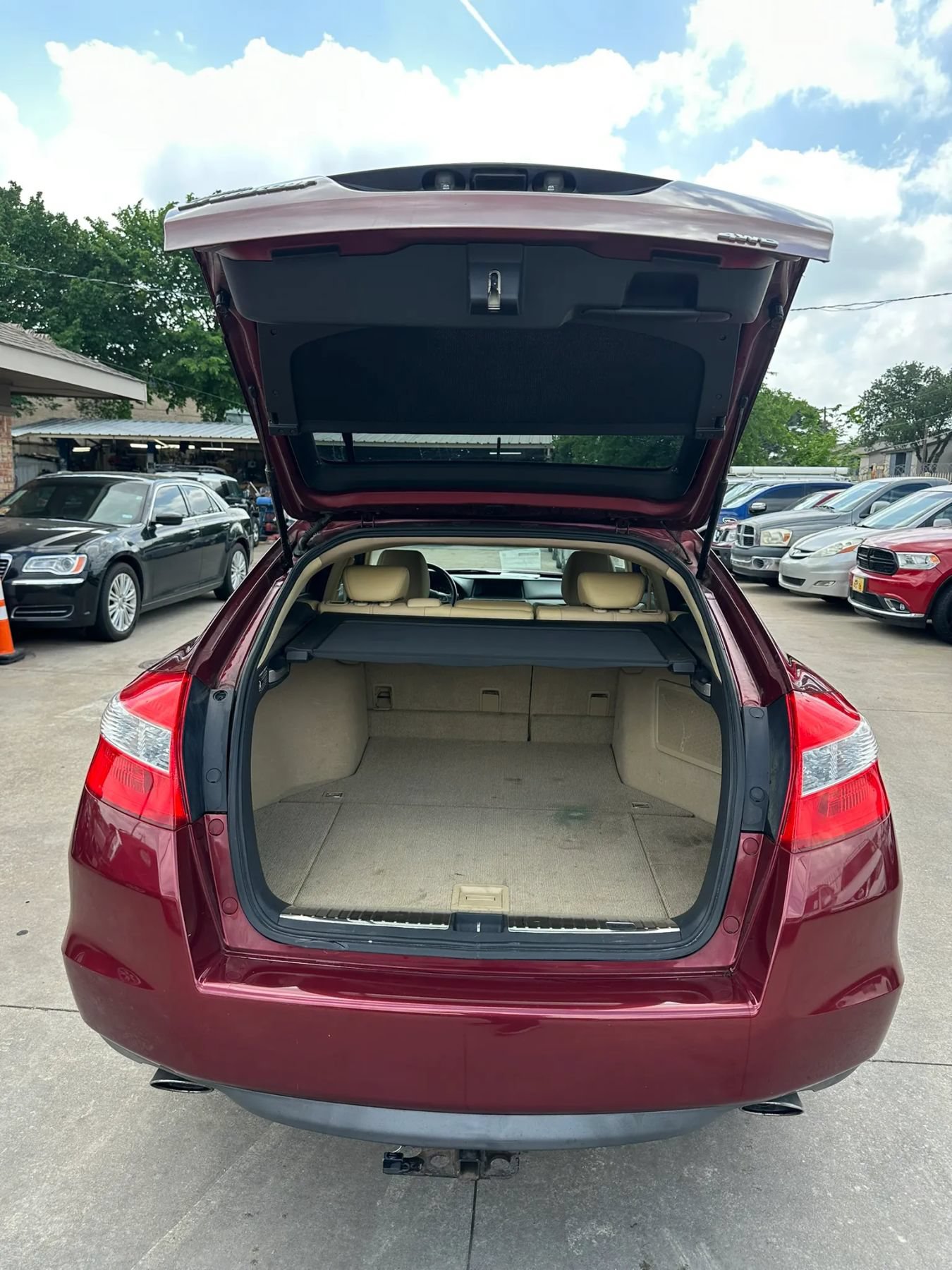 Used 2010 Honda Crosstour EX-L image 19