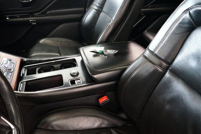 Used 2021 Lincoln Aviator Reserve AWD/4WD image 30