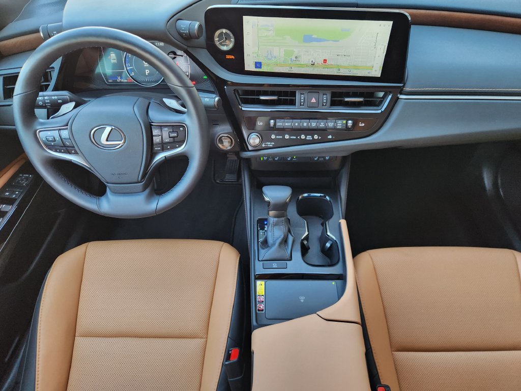 Certified 2025 Lexus ES 350 w/ Premium Package FWD image 25