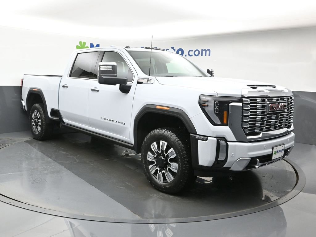 New 2026 GMC Sierra 3500 Denali w/ Technology Package image 2