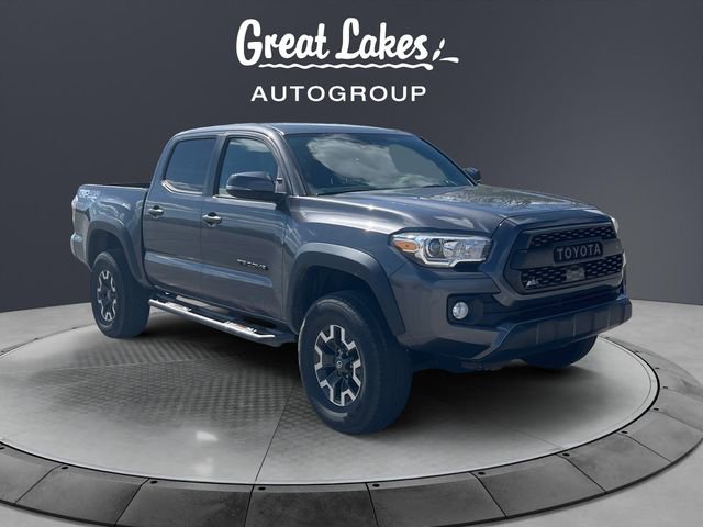 Used 2020 Toyota Tacoma TRD Off-Road AWD/4WD image 7