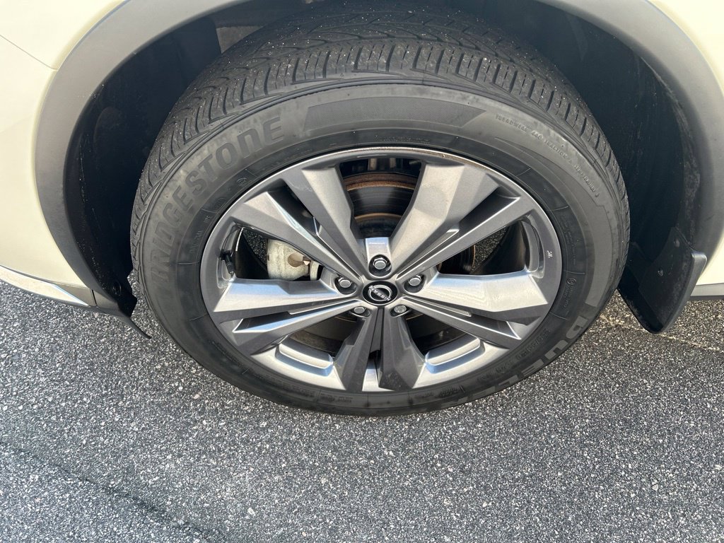 Used 2024 Nissan Murano Platinum w/ Cargo Package AWD/4WD image 9