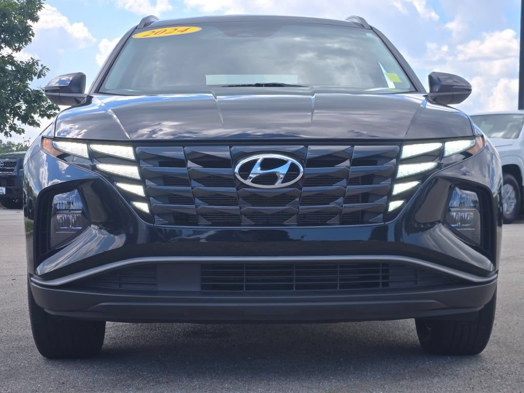 Used 2024 Hyundai Tucson SEL w/ Convenience Package FWD image 3