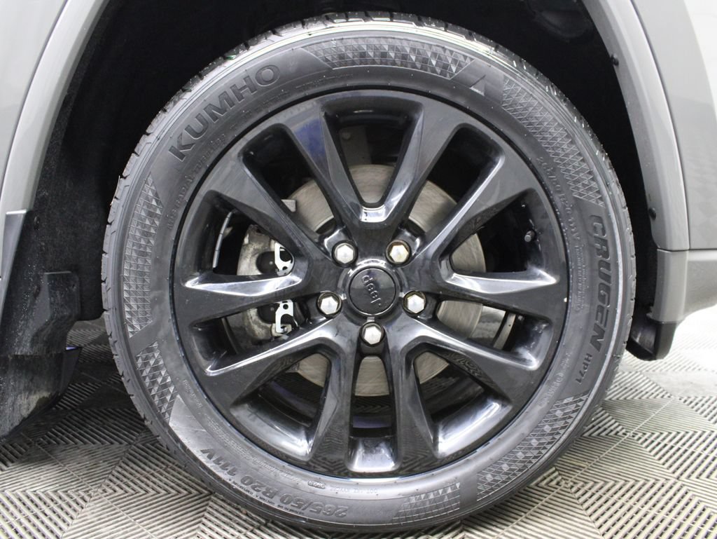 Used 2021 Jeep Grand Cherokee Altitude AWD/4WD image 13